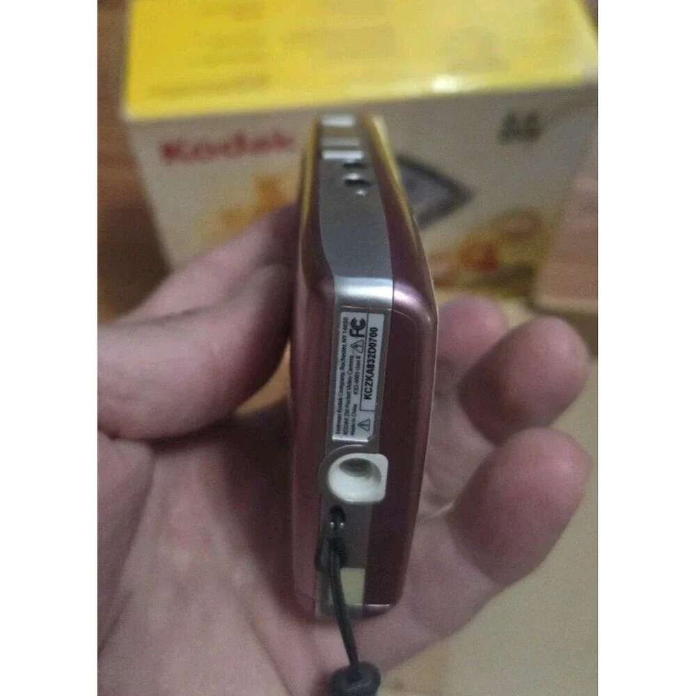 Kodak Zi6 HD Pocket Video Camera Camcorder Complete in Box Tested Works SD Card